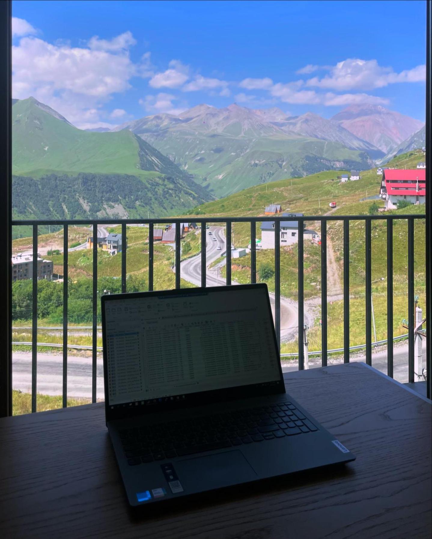 Appartamento Sunny Days Gudauri Esterno foto